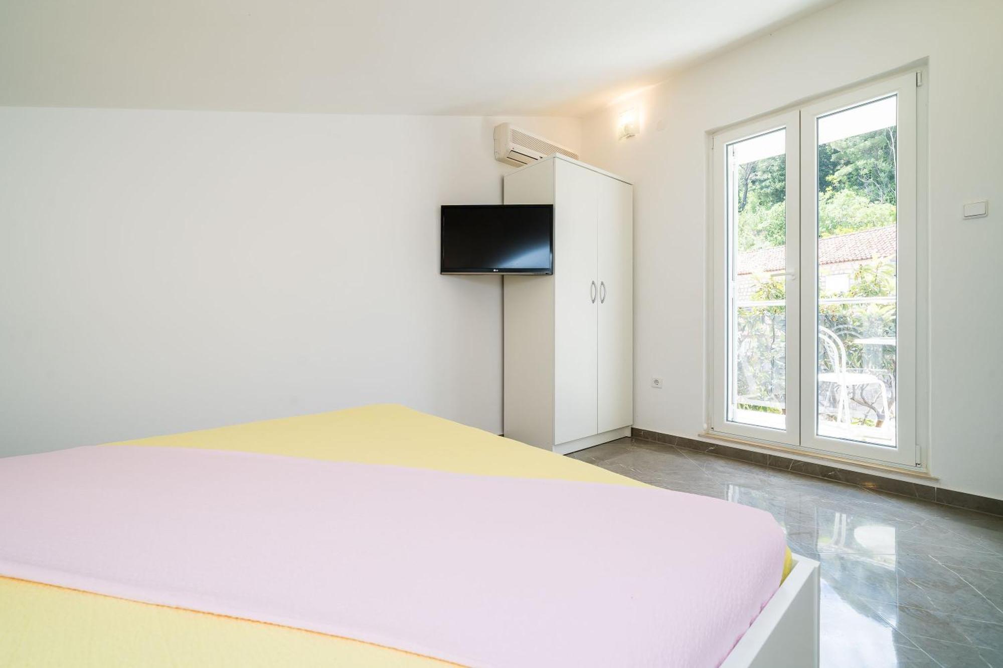 Rooms & Apartments Barisic Mlini Room photo